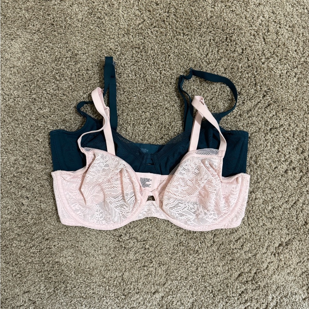 Soma Unlined Perfect Coverage Bras
NWOT
36D
Set of 2
Pink and Blue